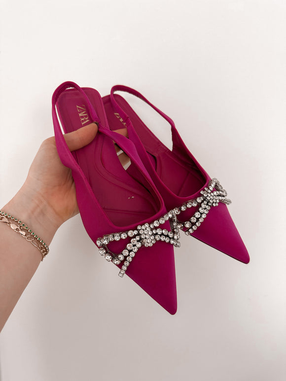 Zara Flats fit a Sz 9