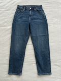 American Eagle Mom Jeans sz 4 short